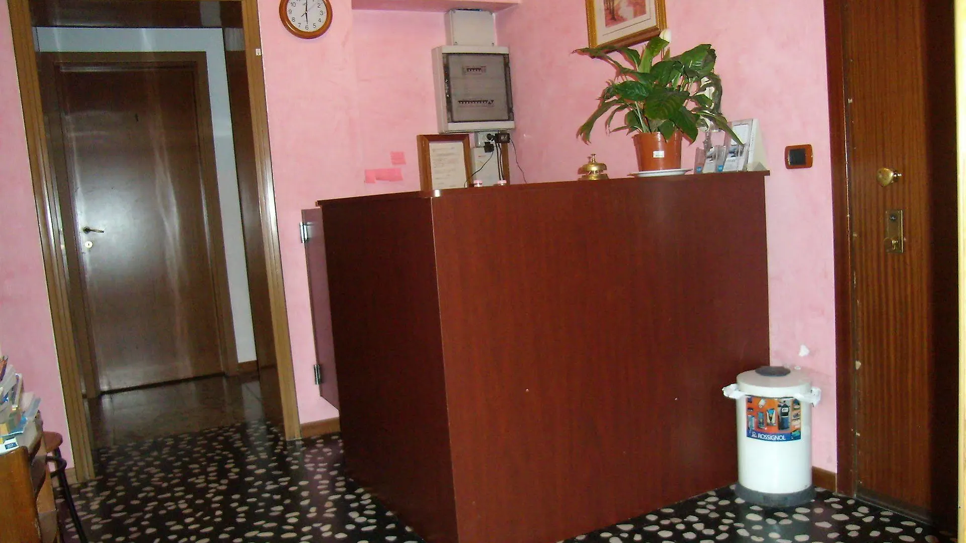 Guest House Central Station Milan