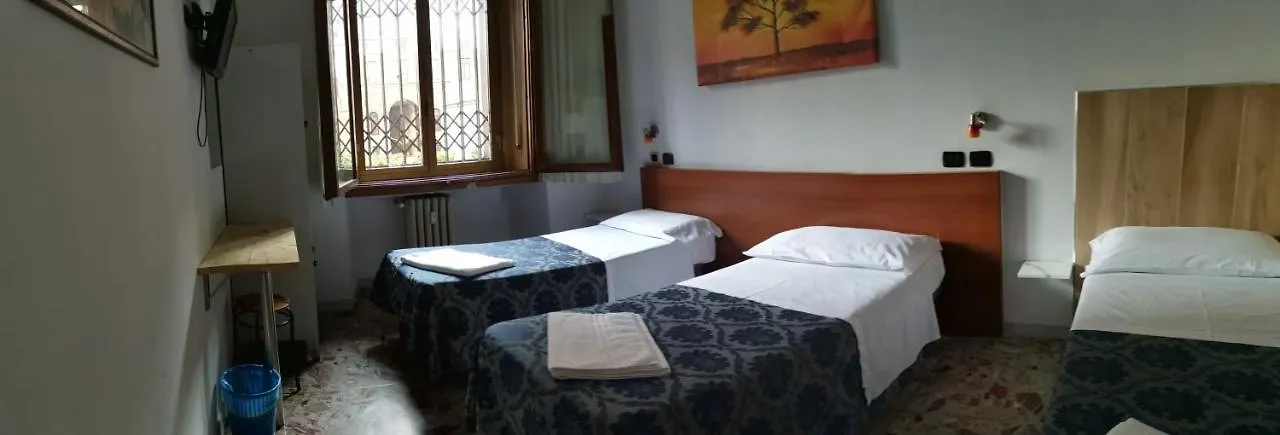 Guest House Central Station Milan